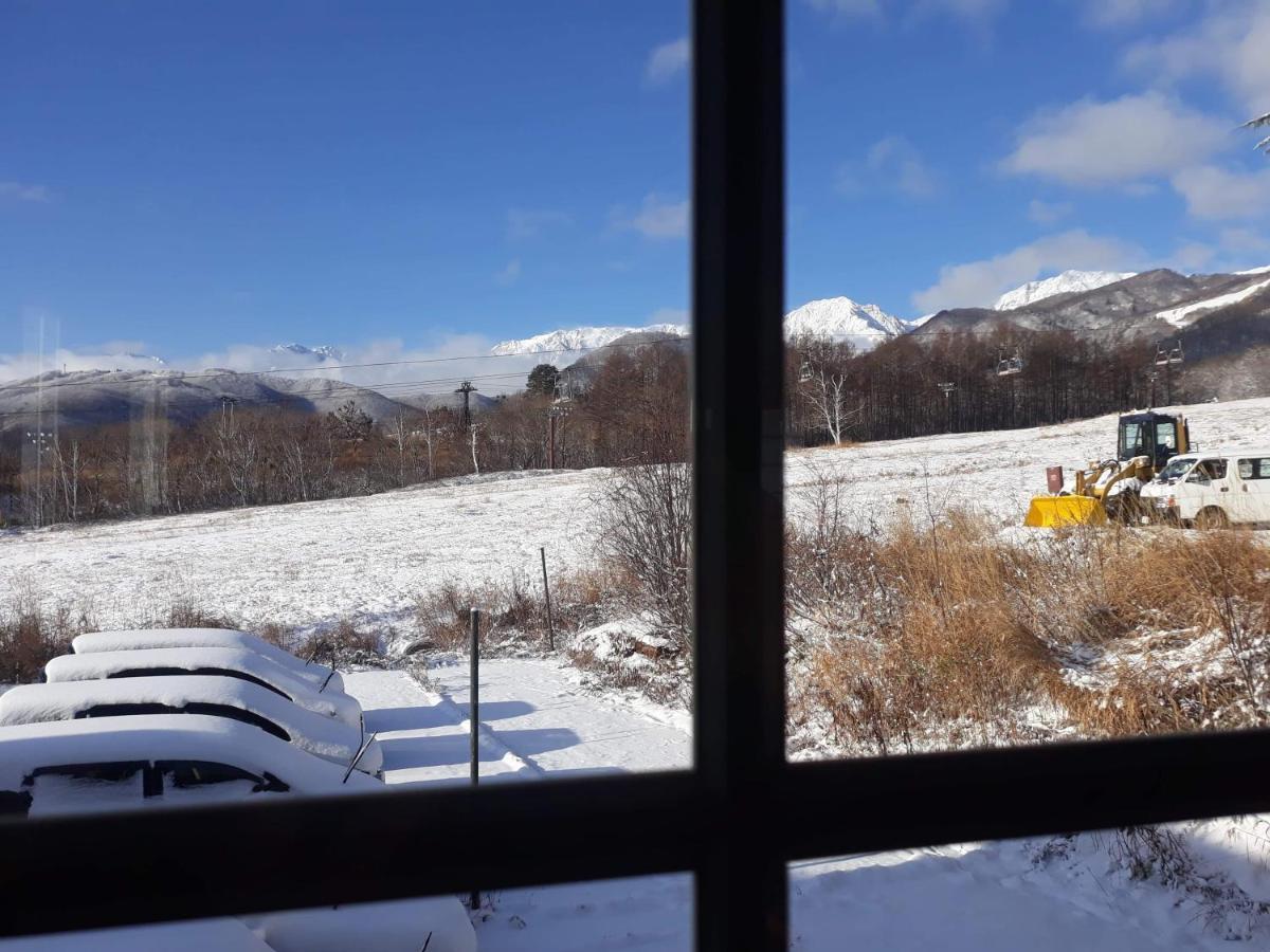 Sunshine Hakuba Ski-To-Door Exterior photo